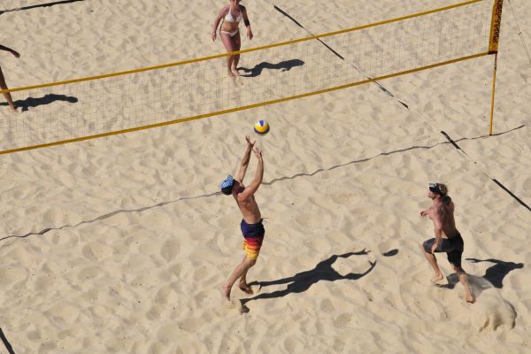 sport in spiaggia a milano marittima
